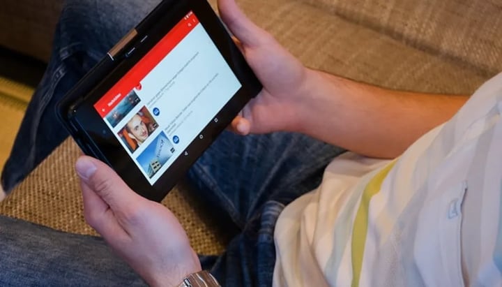 Communicating in a Connected World