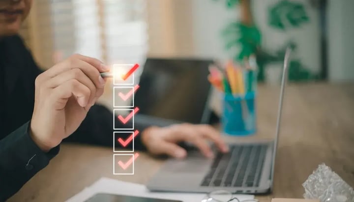 January Checklist for Internal Comms Pros in the Retail Industry
