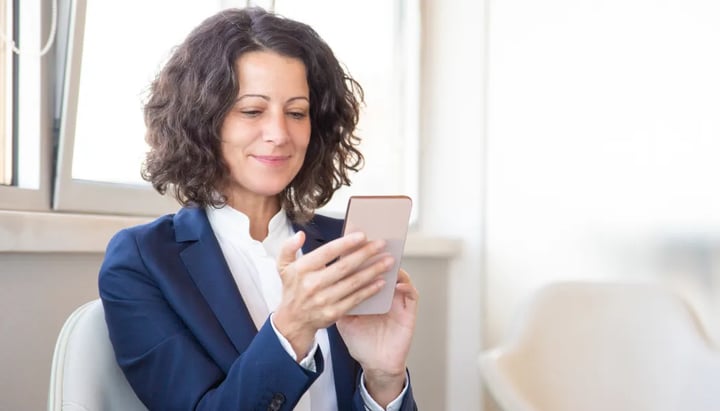 What Employees in the Oil, Gas, & Energy Sector Really Expect from Company Communication