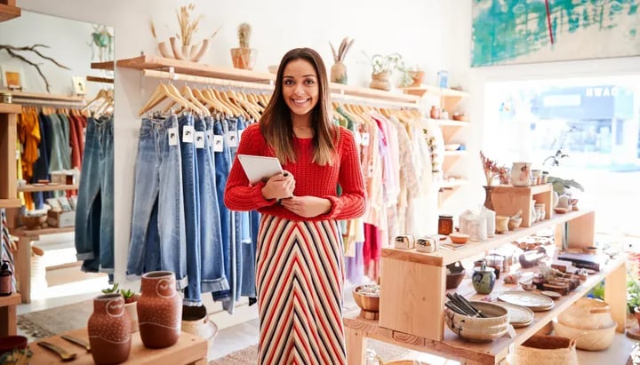 10 Essential Employee Engagement Tips for Retail Internal Comms
