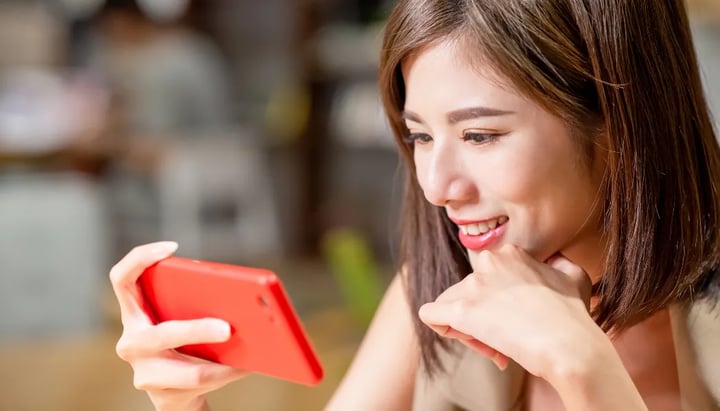Unleashing the Power of Video: Engage & Inspire Retail Employees through Visual Communication