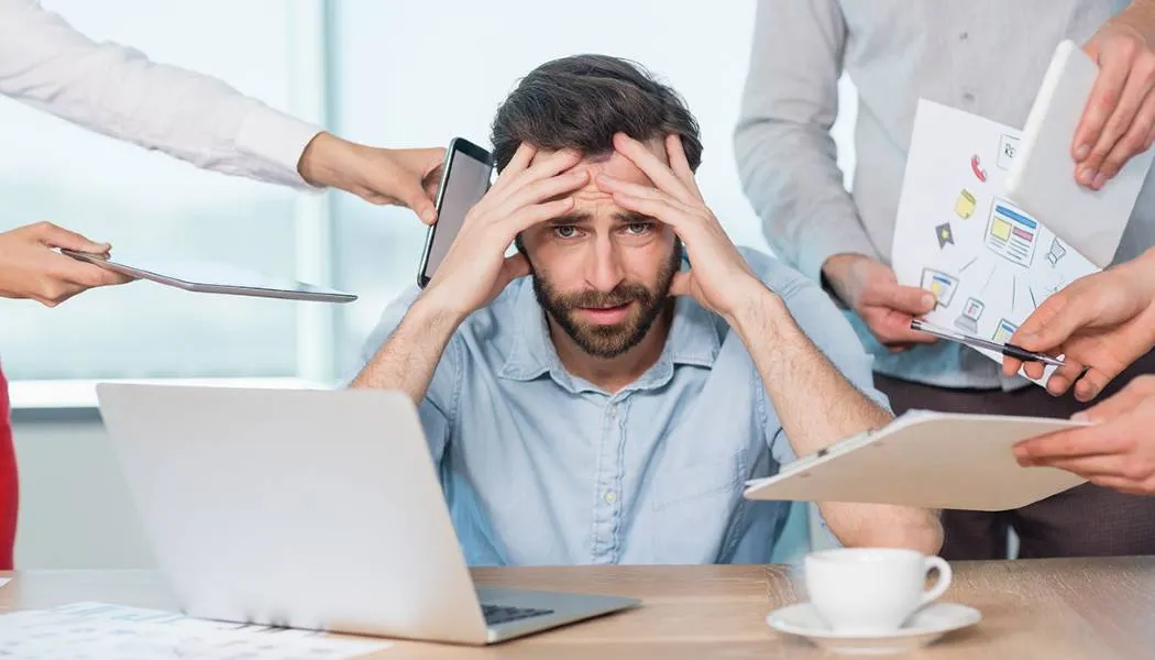 Decoding Communication Chaos: Simplifying Internal Comms Messaging